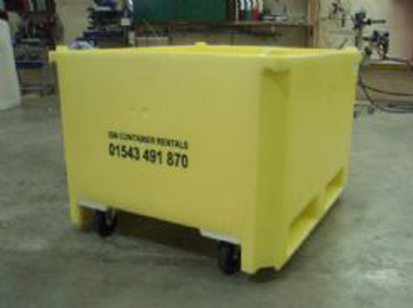 605 Litre Insulated Container with Wheels